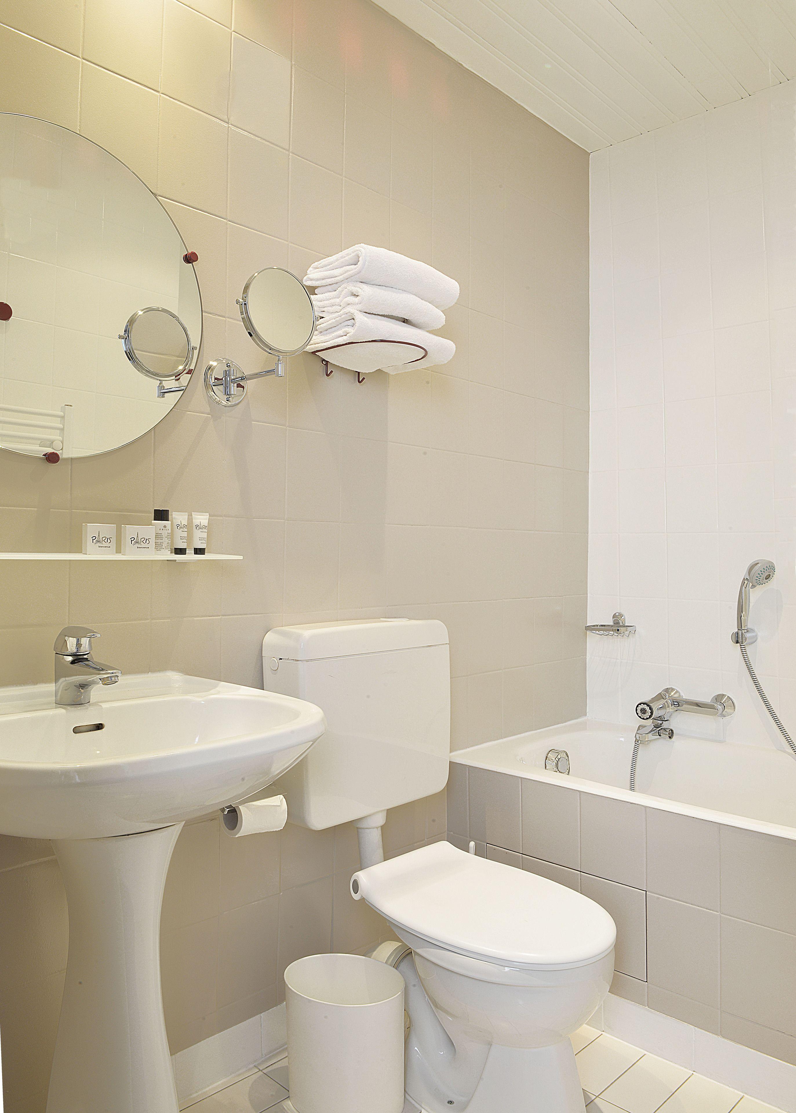 Istria By Magna Arbor Hotel Parigi