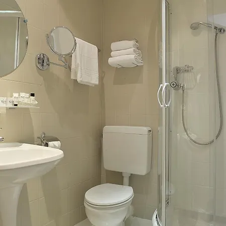 Hotel Istria By Magna Arbor Paris